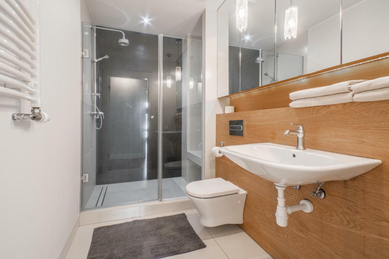 CITYSTAY Ambra Waterlane Apartment Gdansk Bagian luar foto